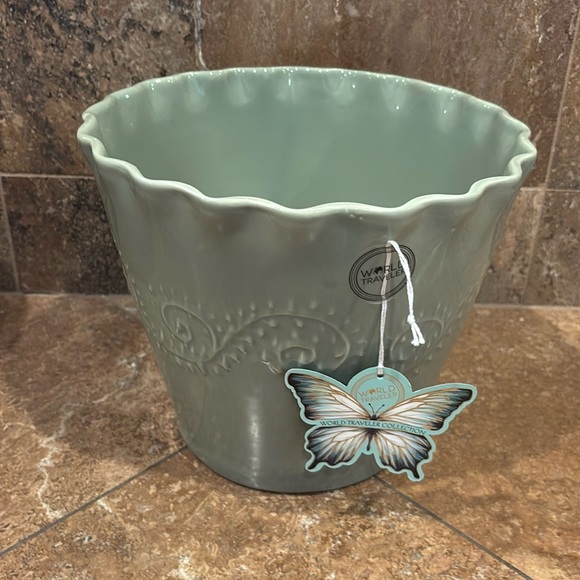 Maioliche Jessica Ruffle Planter